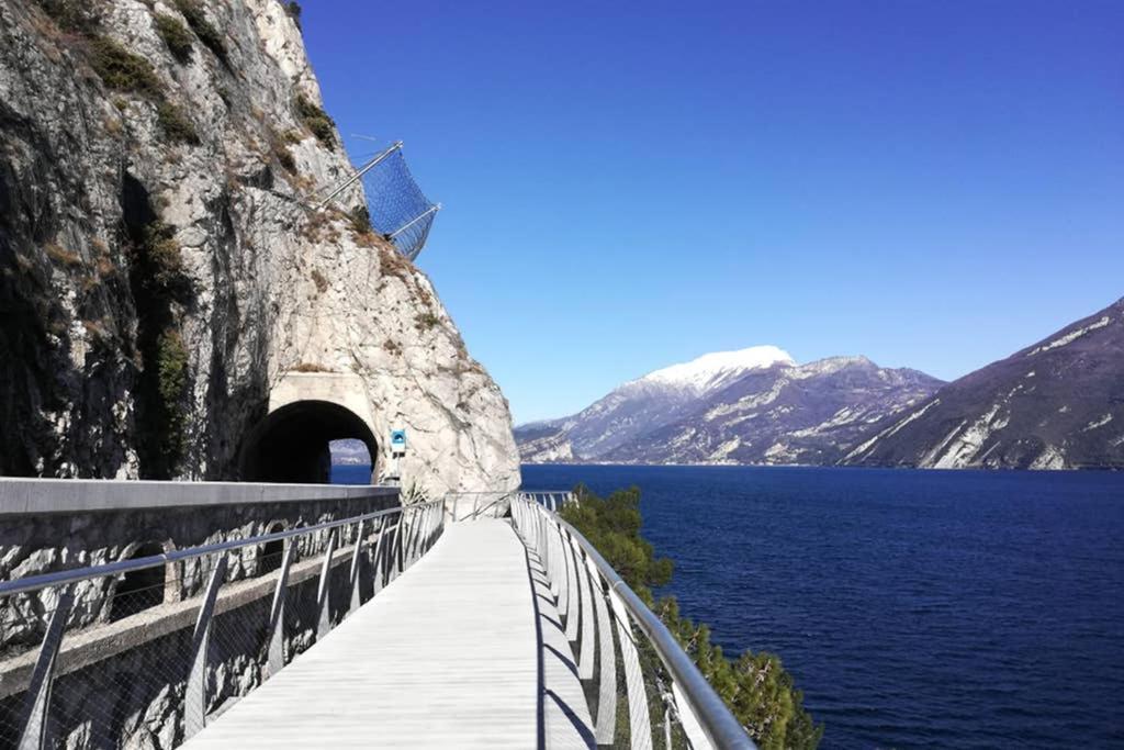 Appartement House Campi à Riva del Garda Extérieur photo